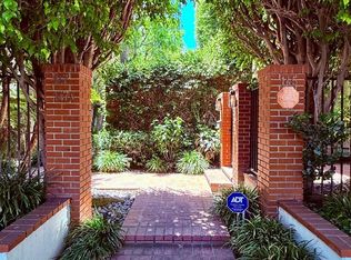 Camden Drive, Beverly Hills, CA 90212