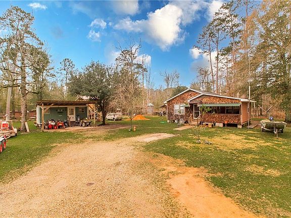 2nd image of 32071 Horseshoe Rd N