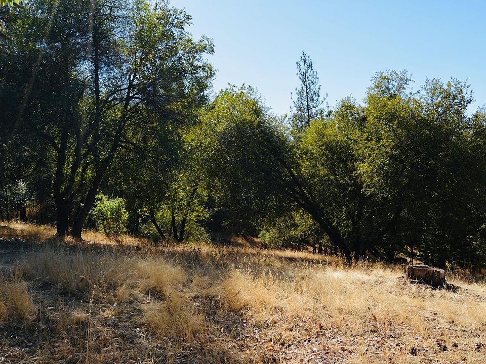 10 Timberwood Ln, Oakhurst, CA 93644 MLS 585703 Zillow