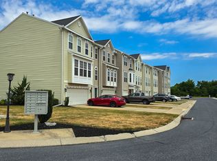 205 Brook Meadow Dr, Mechanicsburg, PA 17050
