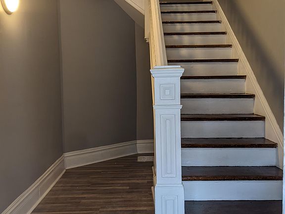 entry stairs