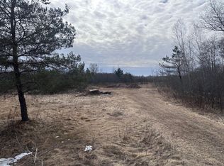 Hermantown Rd, Cloquet, MN 55720