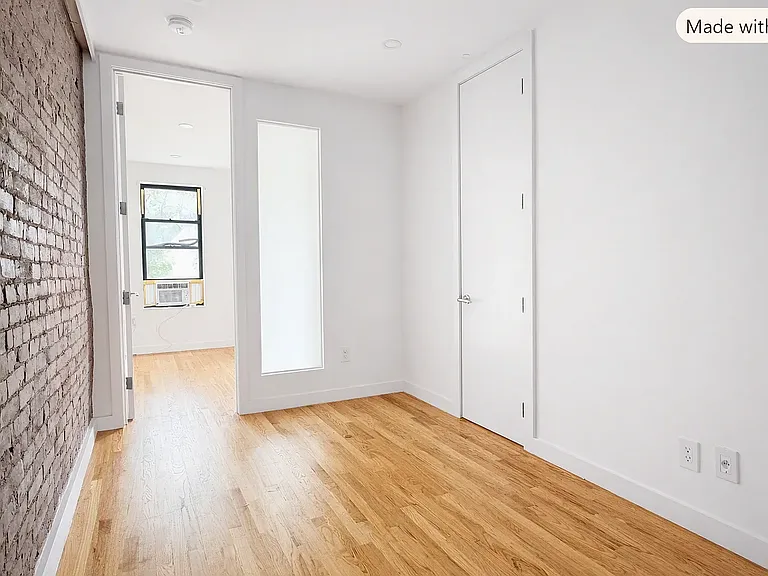 829 9th Ave #2B — Photo 5