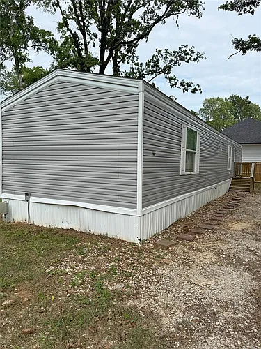 211 Antilles Dr Photo 1
