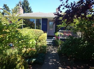 7720 39th Ave SW, Seattle, WA 98136