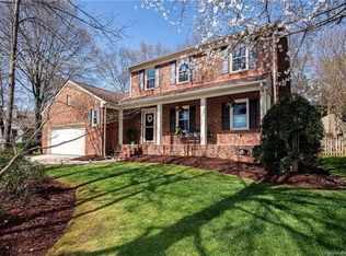 734 Walnut Point Dr, Matthews, NC 28105