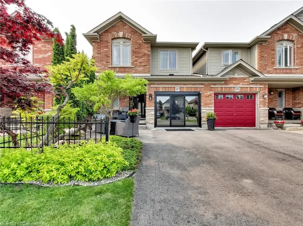107 Sumner Cres, Grimsby, ON L3M 0B4