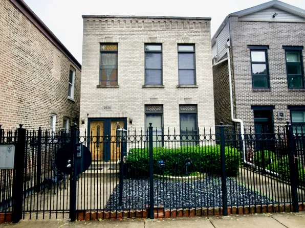 2626 W Superior St, Chicago, IL
