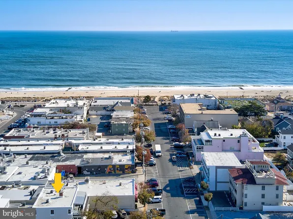 21 Wilmington Ave #1, Rehoboth Beach, DE 19971