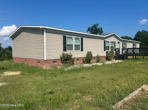 208 Grove Run Drive, Warsaw, NC 28398