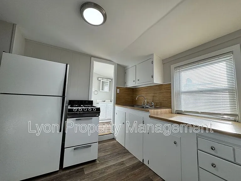 84 Spring St #3R — Photo 6