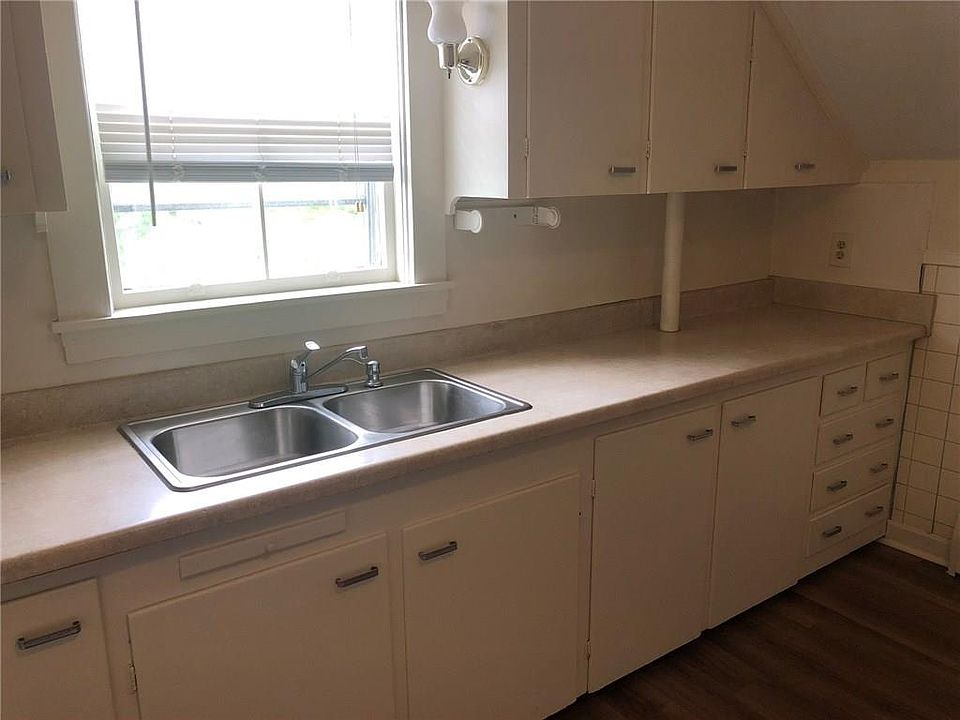 1st image of 80 Ramies Ln APT 5