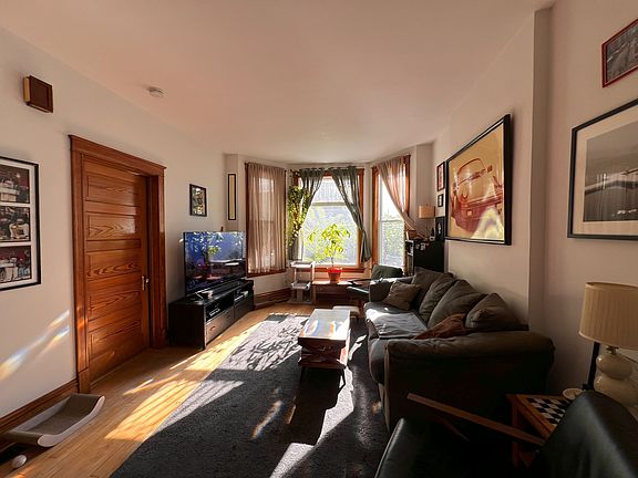 2nd image of 3830 N Troy St #17