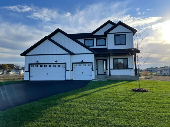 23595 Underclift St NW, Saint Francis, MN 55070