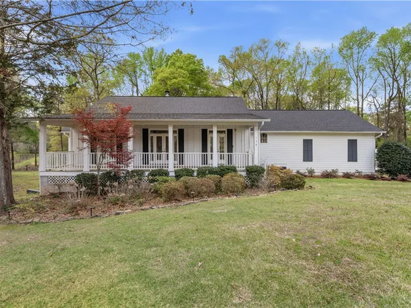 138 Carolina Ct, Auburn, AL 36830