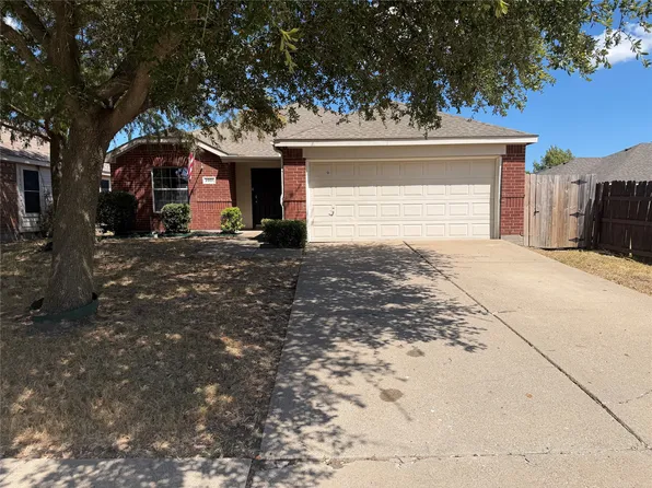 2001 Fairview Dr, Forney, TX 75126
