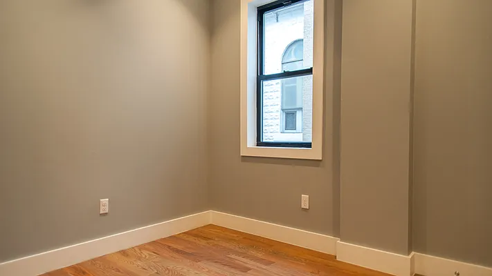 Rented by Nooklyn NYC LLC | media 8