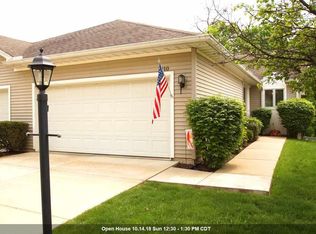 1310 W Cress Creek Ct, Peoria, IL 61614