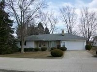 311 Koselke St, Wanatah, IN 46390