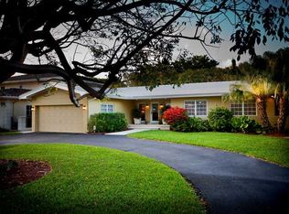 1457 Alegriano Ave, Coral Gables, FL 33146