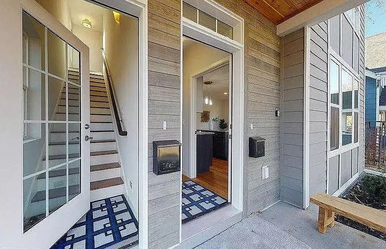 Building Photo - 4512 45th Ave S #1