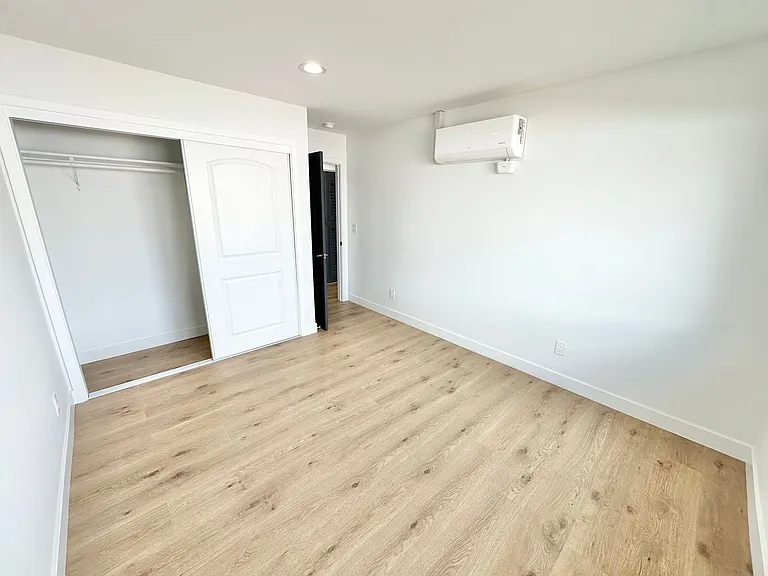11565 Wasco Rd — Photo 11