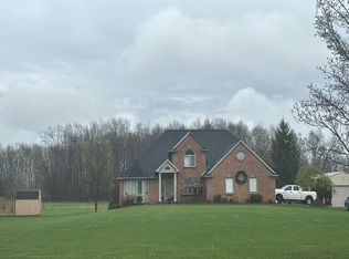 5307 Scotch Settlement Rd, Almont, MI 48003