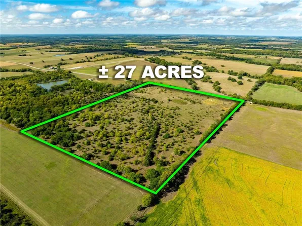 46 E 1000th Rd, Baldwin City, KS 66006