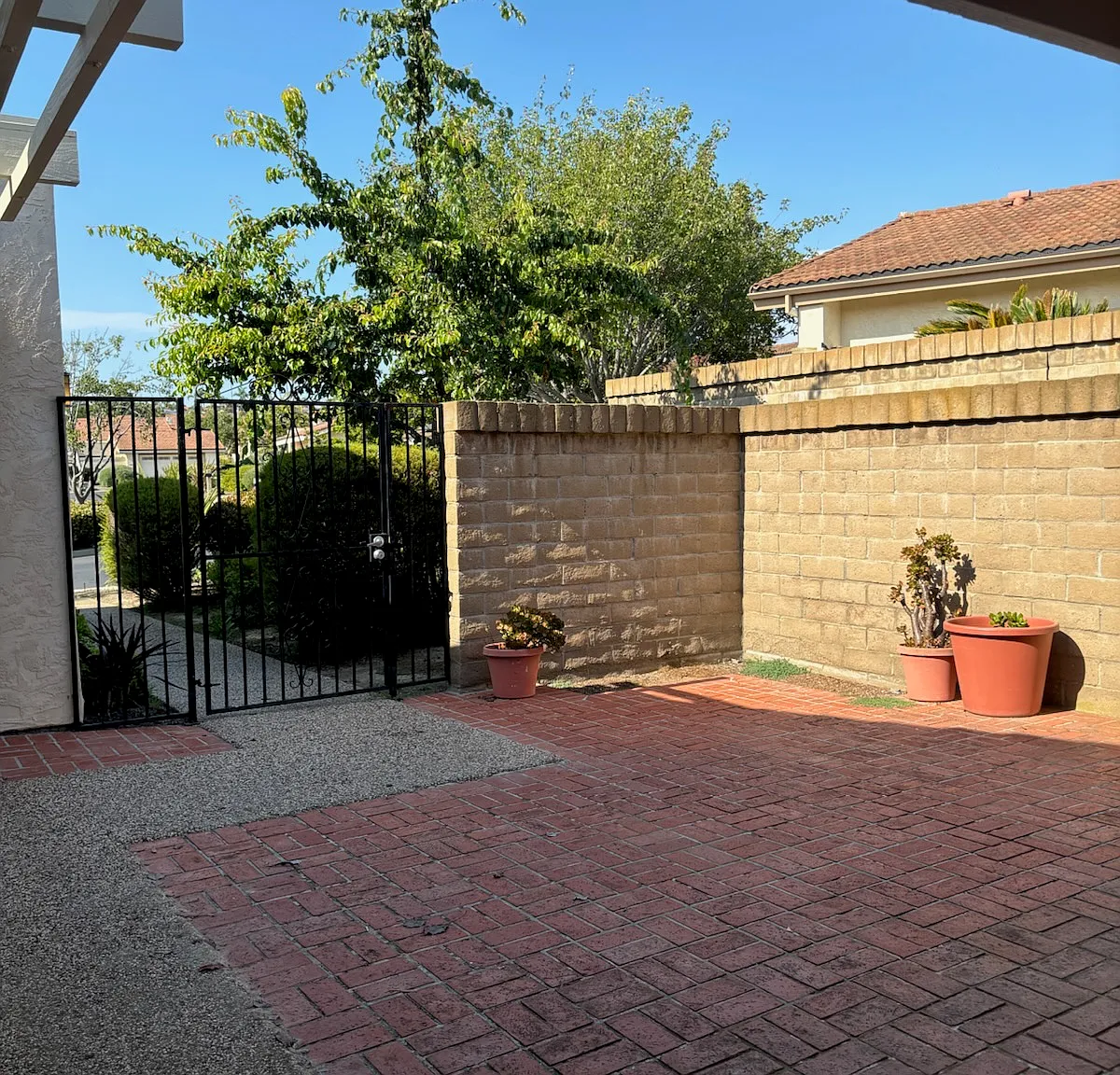 2 bed, 1670 sqft, $4,500 — Photo 3