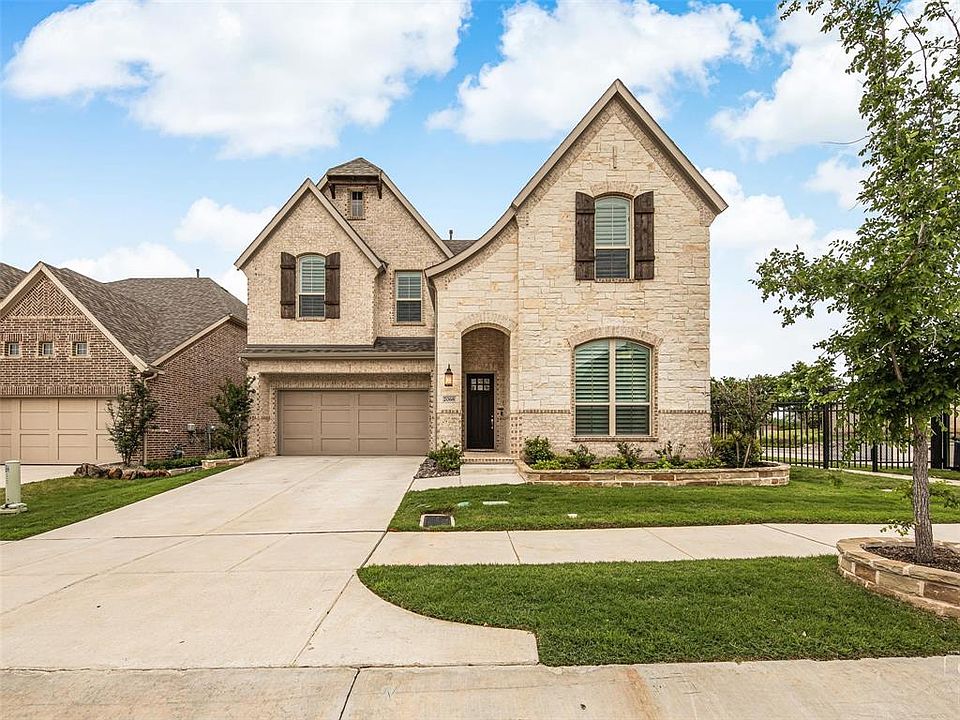 1st image of 2068 Remington Dr
