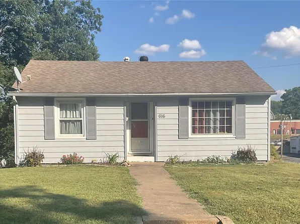 616 Blanche St, Jackson, MO 63755