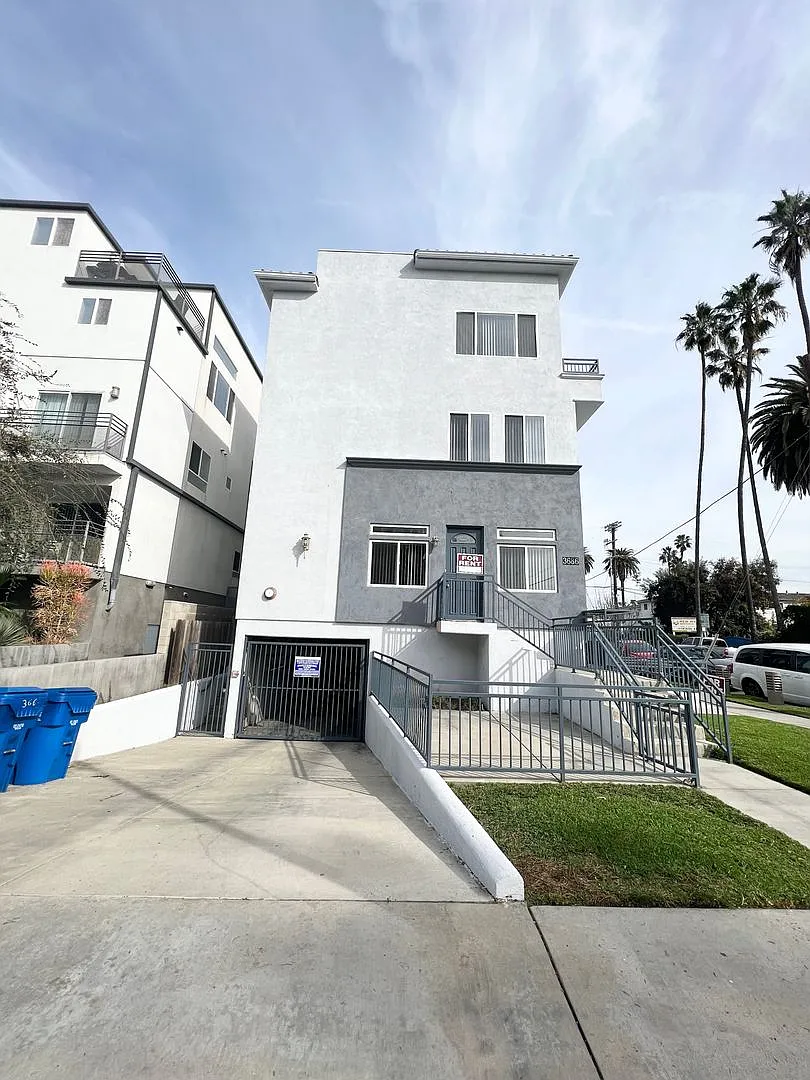 Building Photo - 3686 Keystone Ave