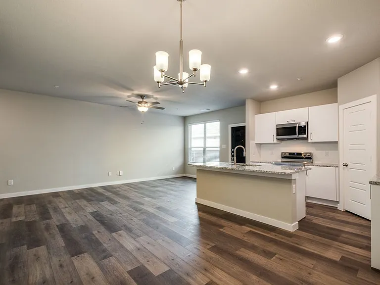 635 Harvest Moon Dr — Photo 5