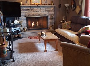 5 Debra Dr, Fairview Heights, IL 62208