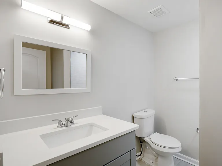 607 Densley Dr — Photo 14