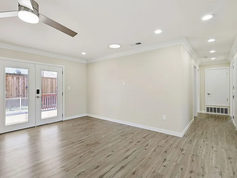4621 Mia Cir — Photo 4