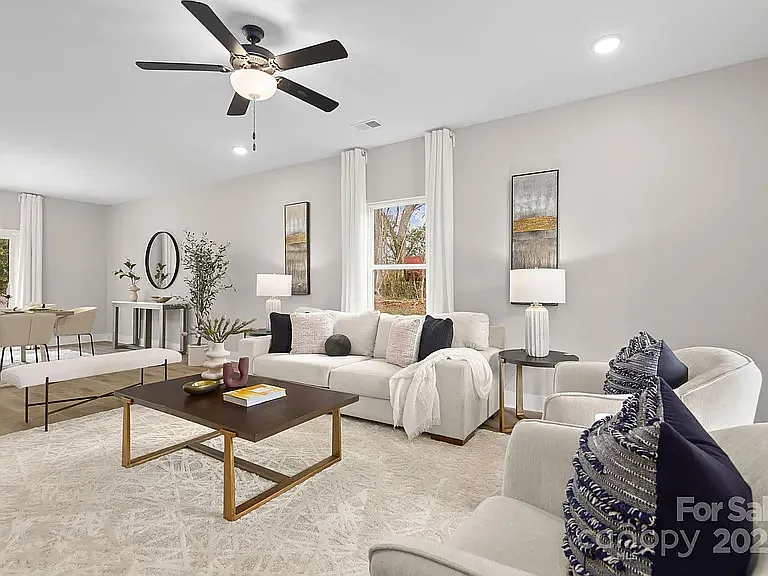 4 bed, 2.5 bath, 2539 sqft, $3,195 — Photo 3