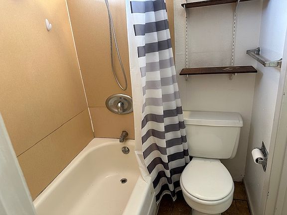 5th image of 360 Kauila St APT 110