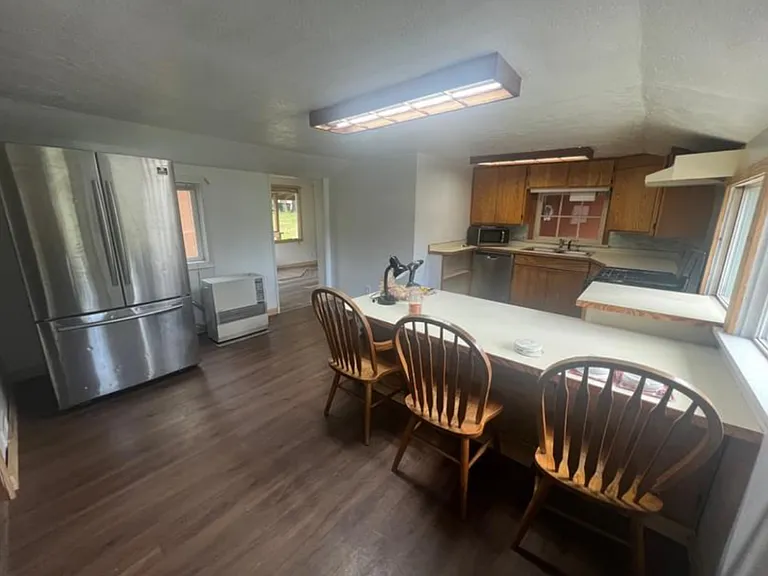 2507 Cedar St — Photo 2