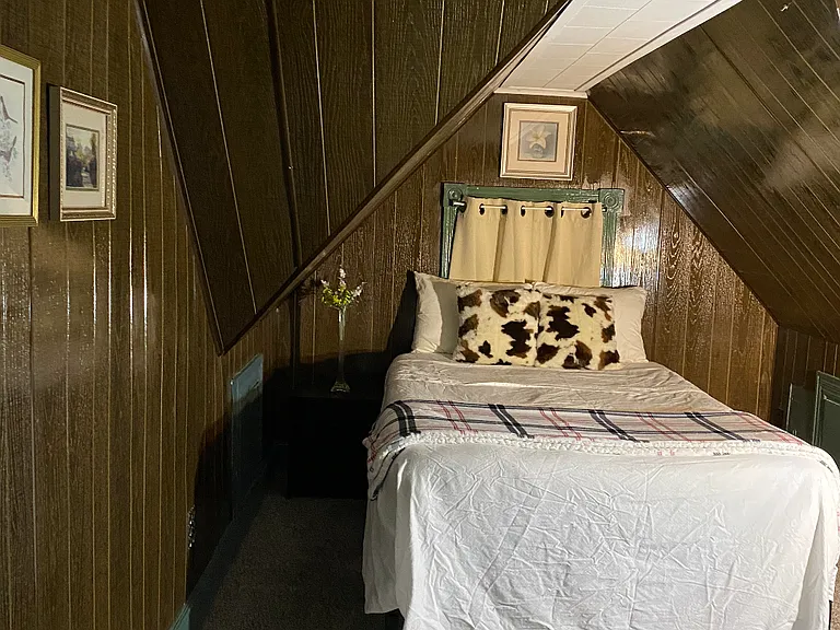 483 N Main St #3 — Photo 3