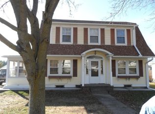 617 W Lincolnway Rd, Morrison, IL 61270