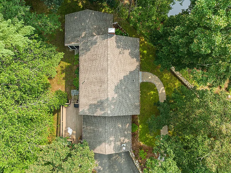 21 Eldridge Rd — Photo 36