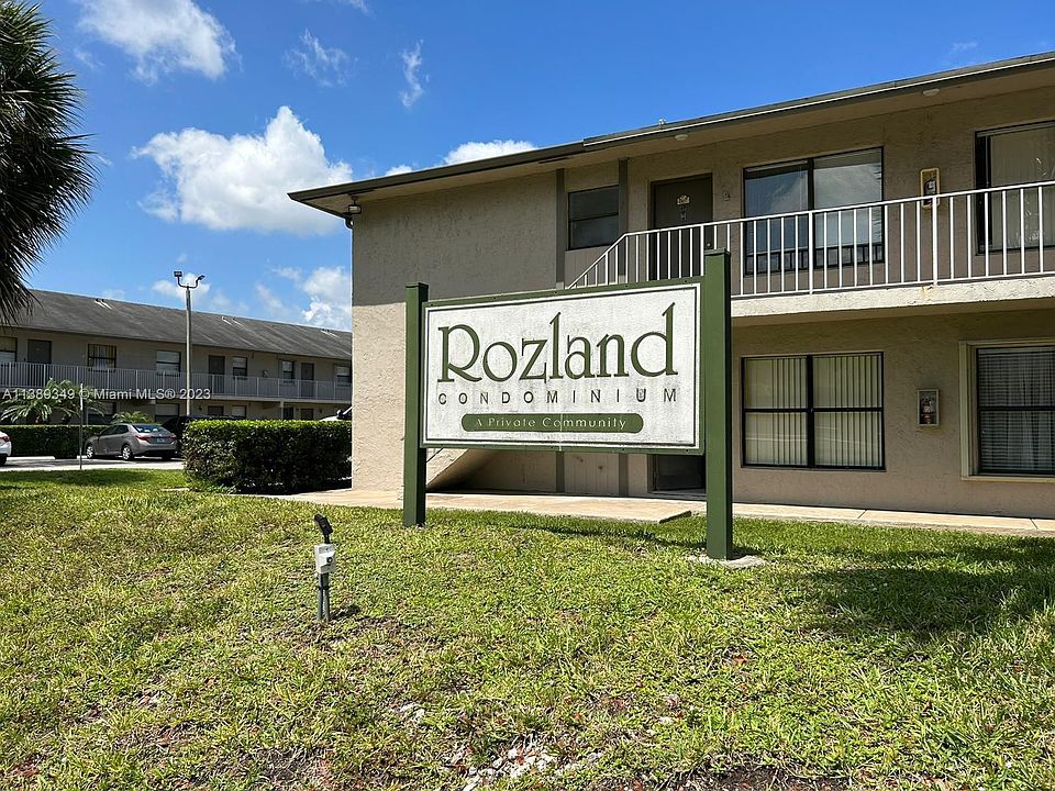 1st image of 15332 Sunset Dr #6-12