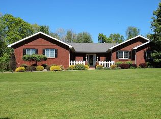 338 Wilson Rd, Clinton, PA 15026