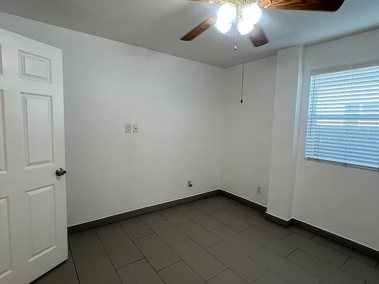 8677 Dearborn Ave — Photo 7