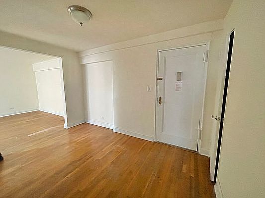 3rd image of 86-70 Midland Pkwy #3A