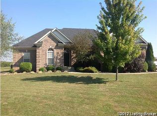 4800 Sycamore Run Dr, La Grange, KY 40031