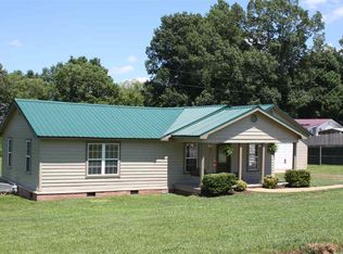 1675 Emerson Rd, Henderson, TN 38340