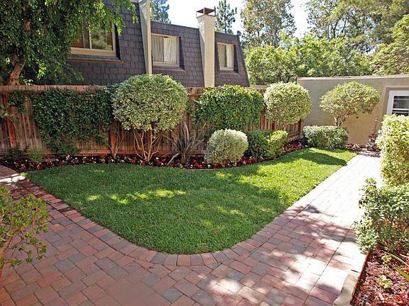3rd image of 1520 Plumeria Cir