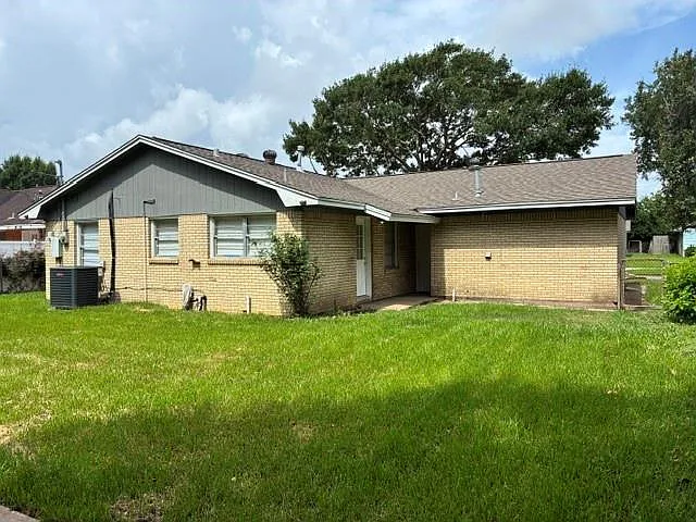 1805 Thelma Ln — Photo 4